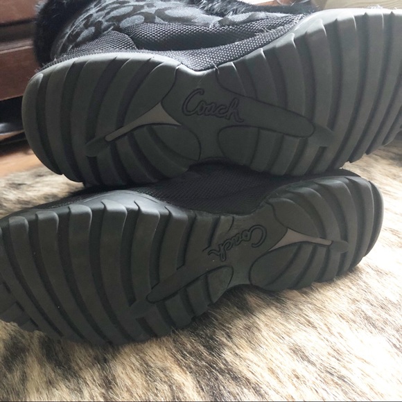 Coach Black Jennie Winter Boot Rabbit Fur Trim - Picture 6 of 6